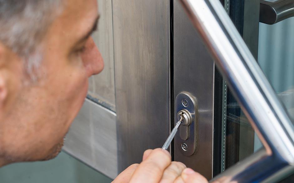 changer serrure porte Rosny-sous-Bois